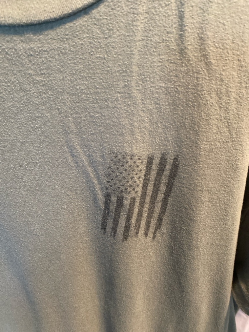 Men's Olive Short Sleeve Graphic Crew T-Shirt - Picture 2 of 7